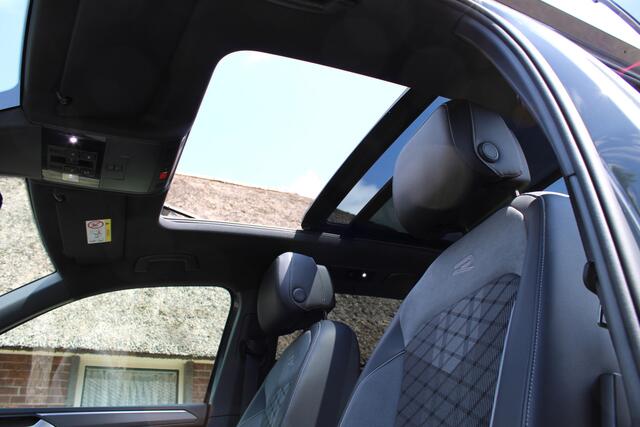 Volkswagen TIGUAN 1.4 TSI eHybrid R-Line SOh 93,1% PANO IQ LED VIRTUAL NAVI 80.000KM!!!
