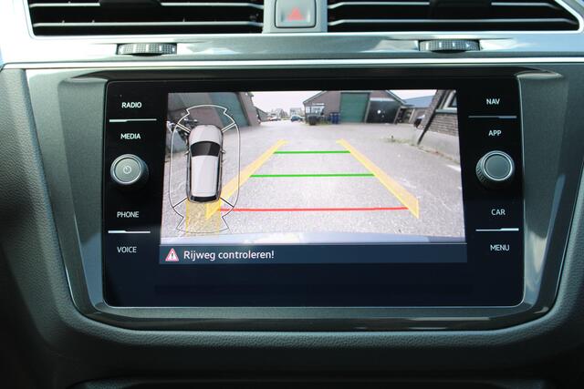 Volkswagen TIGUAN 1.4 TSI eHybrid R-Line SOh 93,1% PANO IQ LED VIRTUAL NAVI 80.000KM!!!
