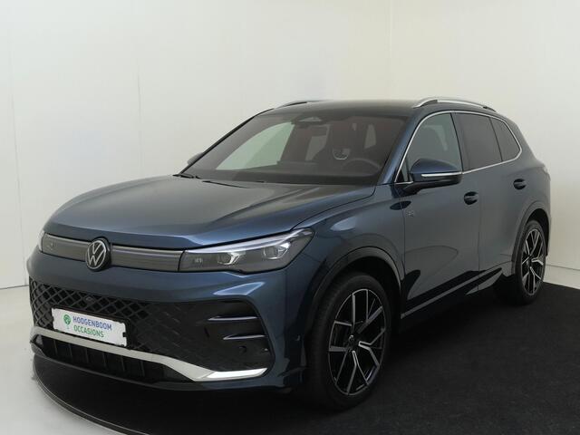 Volkswagen TIGUAN 1.5 eTSI R-Line Business | 360 camera | Head-up display | Keyless | Harman/Kardon | Stoel- en stuurwielverwarming | Navigatie | Dodehoekdetectie | Parkeerassistent |