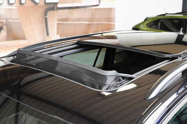 Volkswagen TIGUAN 1.5 TSI 150pk R-Line Business+ | Leder | Memory | Pano | Trekhaak | 100% (Dealer) onderhouden label