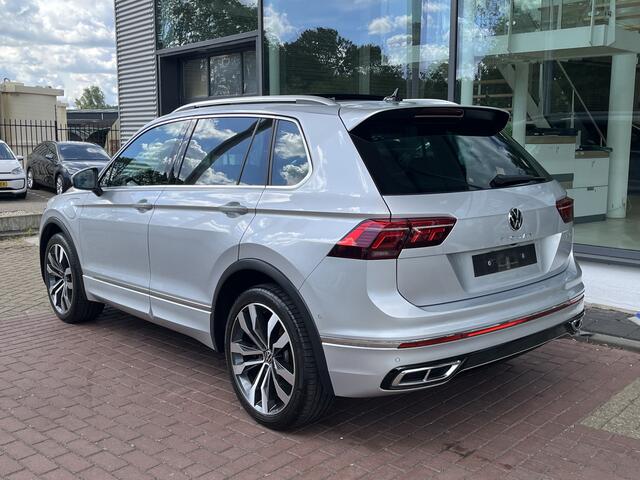Volkswagen TIGUAN 1.4 TSI eHybrid R-Line / AUTOMAAT/ 245 PK/ 2X R-LINE/ PANO/ TREKHAAK/ CAMERA/ KEYLESS/ IQ. LIGHT/ DCC/ DODE HOEK/ STOELVERWARM. V&A/ STUURVERWARM./ ADAPT. CRUISE/ APP CONNECT/ NAVI/ 20" LMV