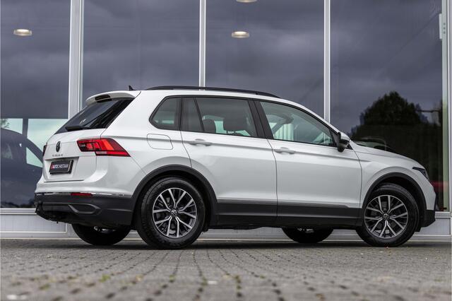 Volkswagen TIGUAN 1.5 TSI Life | Cruise control adaptief | Trekhaak | Apple carplay