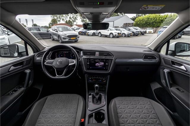 Volkswagen TIGUAN 1.5 TSI Life | Cruise control adaptief | Trekhaak | Apple carplay