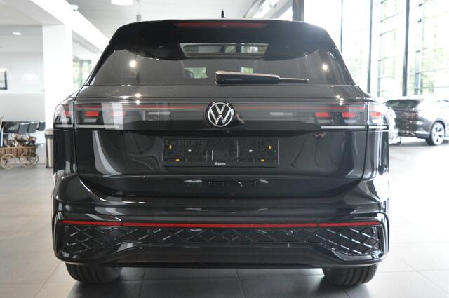 Volkswagen TIGUAN 1.5 eHybrid 3X R-LINE leer pano head up trekhaak 272 pk !!