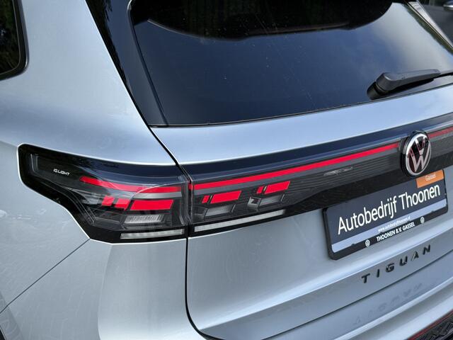 Volkswagen TIGUAN 1.5 eHybrid R-Line | Leer | H&K | Trekhaak | HUD