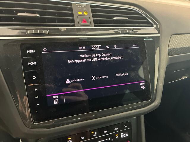 Volkswagen TIGUAN 1.4 TSI eHybrid 245pk DSG R-Line Business · Camera · Inklap. Trekhaak · Dodehoeksensor · Parkeer Assistent · Stuur- & Stoelverwarming · 19"Velgen ·