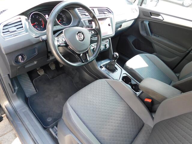 Volkswagen TIGUAN 1.5TSI 130PK COMF.LINE! All-in Prijs! NL-Auto! Tre