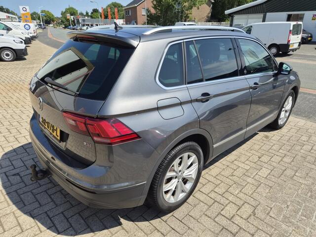 Volkswagen TIGUAN 1.4 TSI ACT SOUND - Elek.TH, Stoelverw, Navi, All season, etc.