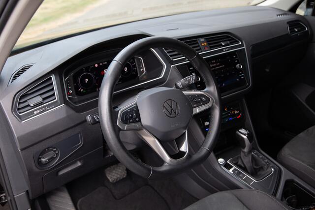 Volkswagen TIGUAN 1.4 TSI eHybrid Elegance , Adap. cruise, Virtual cockpit, Carplay,