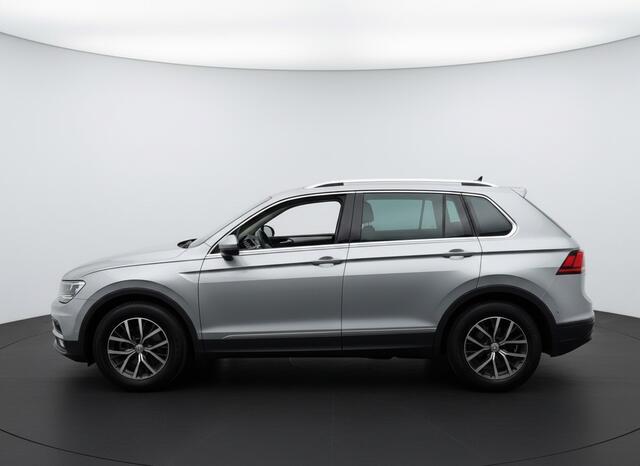 Volkswagen TIGUAN 1.4 TSI 150PK ACT DSG HIGHLINE PANO/TREKHAAK/CARPLAY