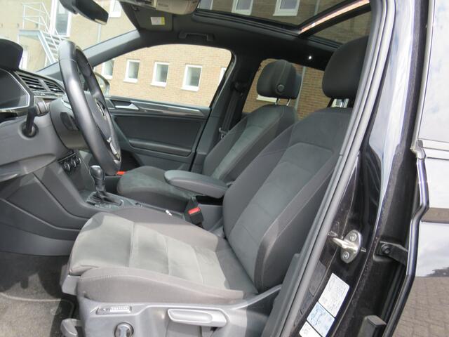 Volkswagen TIGUAN 1.5 TSI 150Pk DSG Highline Bns R-Line * Rijklaarprijs incl. garantie * Pano-Dak * Camera * Led * Electr. A-Klep * Keyless *