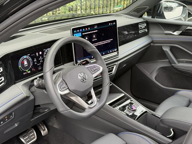 Volkswagen TIGUAN 1.5 eHybrid R-Line | Leer | H&K | Trekhaak | HUD