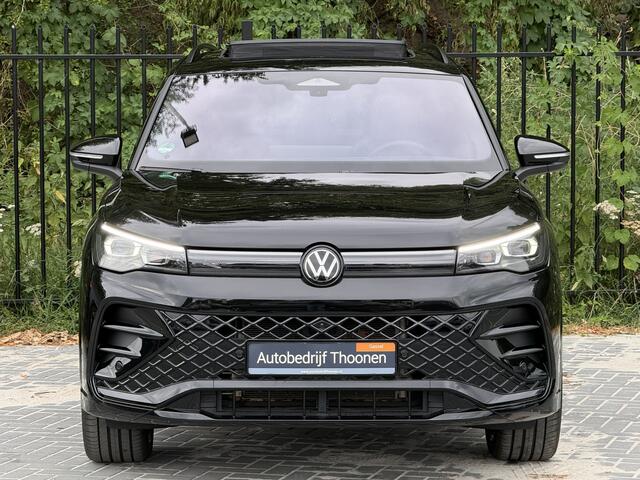 Volkswagen TIGUAN 1.5 eHybrid R-Line | Leer | H&K | Trekhaak | HUD