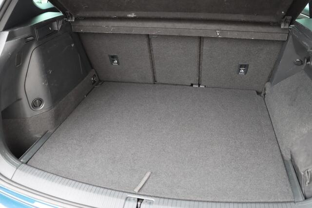 Volkswagen TIGUAN 1.4 TSI eHybrid R-Line Business+ 245pk DSG6 | SOH 92,4% |