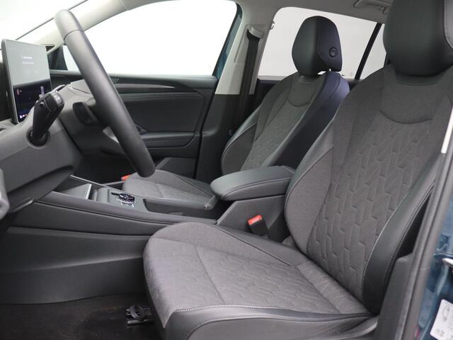 Volkswagen TIGUAN 1.5 eTSI Life Edition 130PK DSG Trekhaak, Head-Up Display, 360gr. Camera, Navi, Keyless, Side Assist, Elektr. Achterklep, Stoel-Stuurverwarming, Voorruitverwarming, 17" LM Velgen
