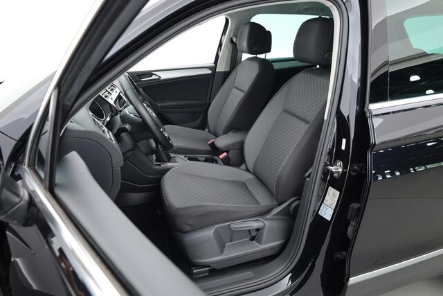 Volkswagen TIGUAN 1.5 TSI Comfortline | Adapt. Cruise | Lane Assist | Apple CarPlay & Android Auto | PDC V+A | Navi | DAB