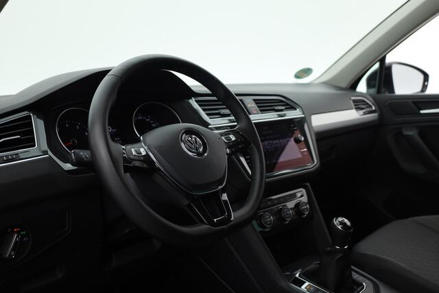 Volkswagen TIGUAN 1.5 TSI Comfortline | Adapt. Cruise | Lane Assist | Apple CarPlay & Android Auto | PDC V+A | Navi | DAB