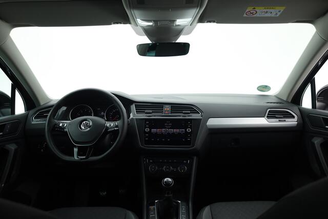 Volkswagen TIGUAN 1.5 TSI Comfortline | Adapt. Cruise | Lane Assist | Apple CarPlay & Android Auto | PDC V+A | Navi | DAB