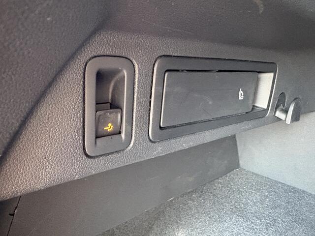 Volkswagen TIGUAN 1.5 TSi DSG Business KEYLESS/ADAPT.CRUISE/TREKH.WEGKL./WINTERPACK
