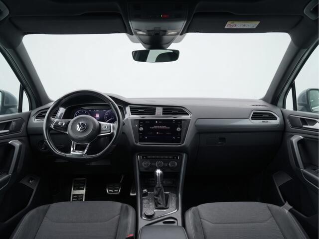 Volkswagen TIGUAN 2.0 TSI 4Motion Highline | R-Line | Panoramadak | Stoelverwarming | Adaptive Cruise Control |