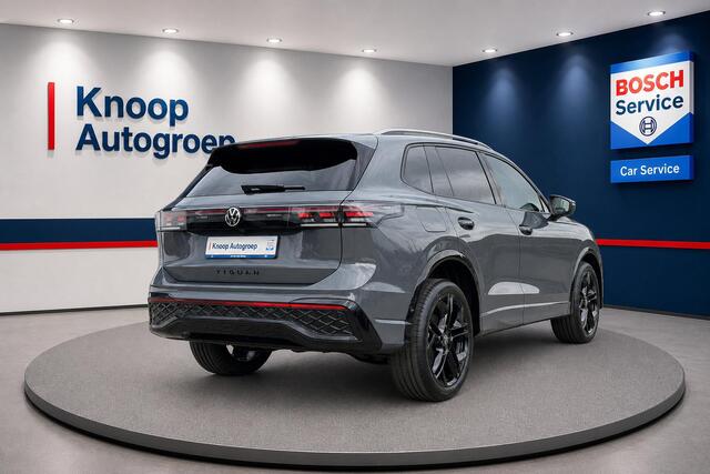 Volkswagen TIGUAN 1.5 eHybrid R-Line | Nieuw! | Navi | ACC | Pano | Camera | Interieur Style Pakket | Elektrische Trekhaak | ( Vestiging - Nieuwegein )