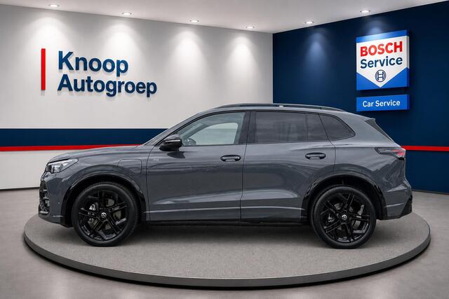 Volkswagen TIGUAN 1.5 eHybrid R-Line | Nieuw! | Navi | ACC | Pano | Camera | Interieur Style Pakket | Elektrische Trekhaak | ( Vestiging - Nieuwegein )