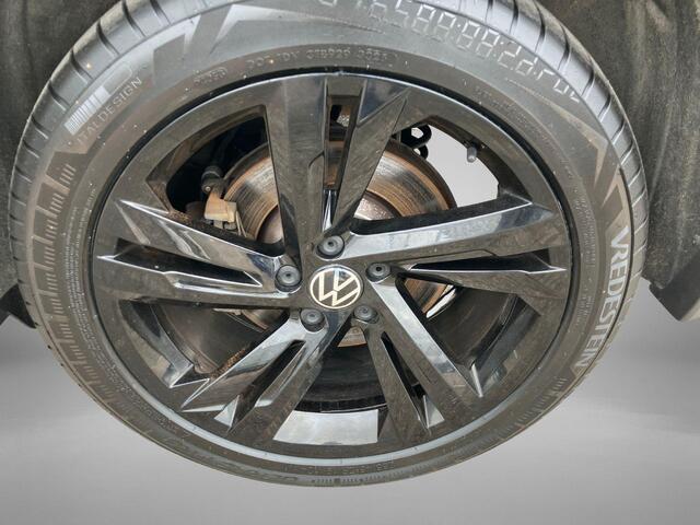 Volkswagen TIGUAN 1.4TSIeHybrid 180kW/245PK R-Line Black Style · Panoramadak · Trekhaak · 360°Camera + Parkeersensoren ·