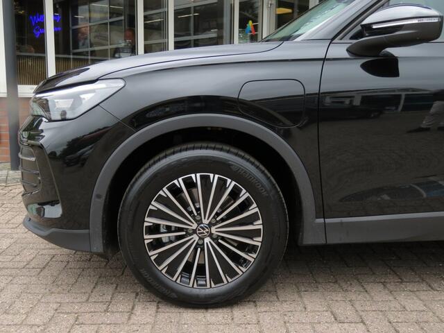 Volkswagen TIGUAN 1.5 eHybrid 204pk LIFE ED. / Trekhaak / IQ Light / Elec.achterklep / Stuurenstoelverw. / FABRIEKS garantie
