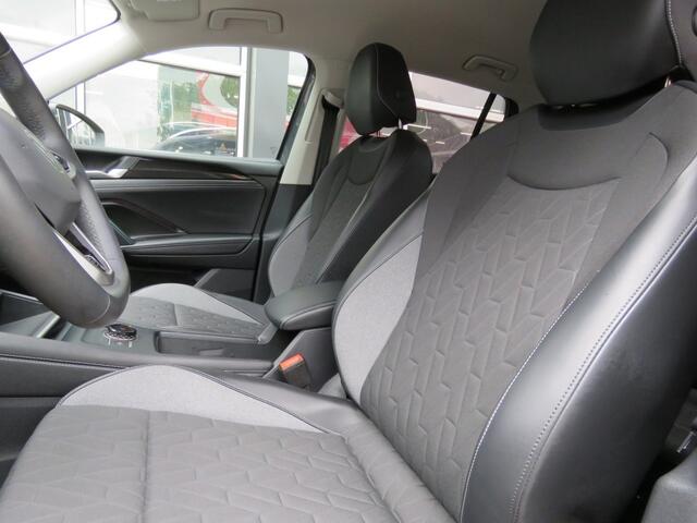 Volkswagen TIGUAN 1.5 eTsi GOAL DSG-aut. / Trekhaak / IQ Light / 360 Camera / FABRIEKS garantie