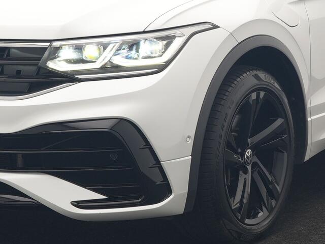 Volkswagen TIGUAN 1.4 TSI eHybrid R-Line PHEV 245pk Dealer O.H | Adaptive Cruise | Head Up | Camera | IQ Light | Sportstoelen Verwarmd | Apple Carplay | Keyless | BLIS | Navigatie | Virtual | DAB | 19"L.M | Plug In Hybrid |