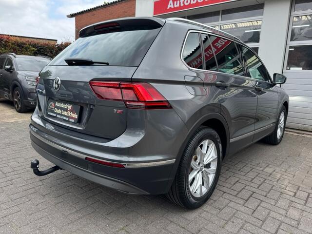 Volkswagen TIGUAN 1.4TSI 150PK DSG Highline Virtual Full-Led ACC Keyless Navi Trekhaak