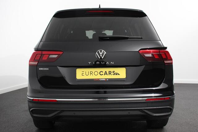 Volkswagen TIGUAN Allspace 1.5 TSI 150pk DSG Life 7p. Navigatie Climate Control Trekhaak afneembaar Elektrische bedienbare achterklep Adaptieve Cruise Control Extra Getint Glas