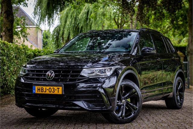 Volkswagen TIGUAN 1.4 TSI eHybrid R-Line Business+ IQ Light Head Up 360 Camera ACC Trekhaak DCC