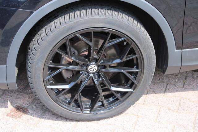 Volkswagen TIGUAN 1.4 TSI Comfort line Business 7 Persoons - Navi trekhaak carplay