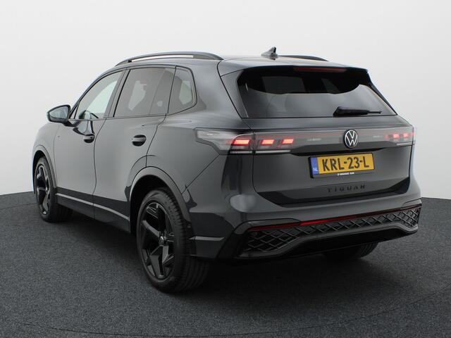 Volkswagen TIGUAN 1.5 eTSI R-Line Edition | Head Up | Side Assist | Black Style | Prijs Rijklaar!!