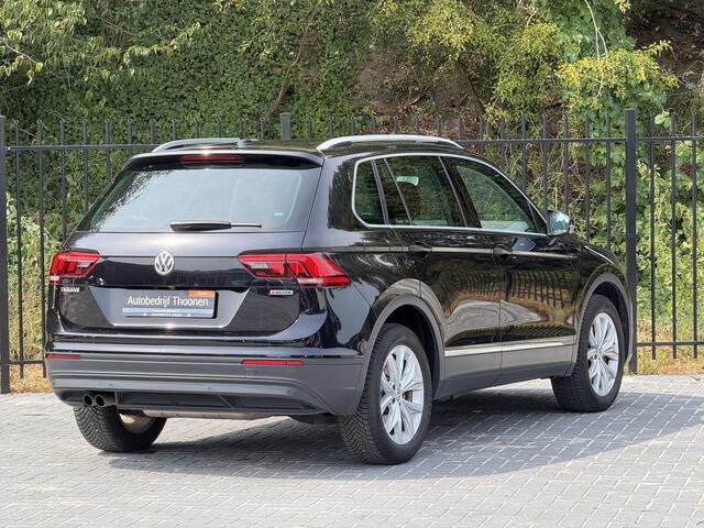 Volkswagen TIGUAN 2.0 TSI 4Motion Highline Business R | Trekhaak | Camera | Stoel & stuurverwarming