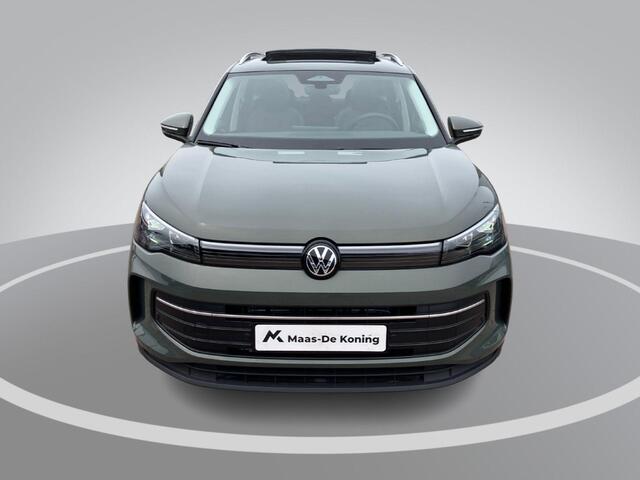 Volkswagen TIGUAN 1.5 eHybrid 150KW/204pk DSG Life Edition Panoramadak · Trekhaak · 360°Camera + Parkeersensoren · Garantie t/m 23-07-2028 of 100000KM