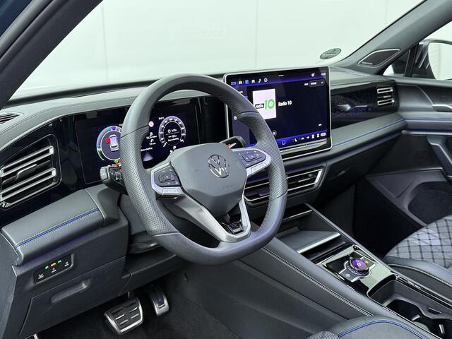 Volkswagen TIGUAN 1.5 eHybrid R-Line Edition | 272 PK | SoH 100% | Trekhaak wegklapbaar | Adaptive Cruise Control | 360 graden camera | Head-up Display | Matrix LED | Massagestoelen |