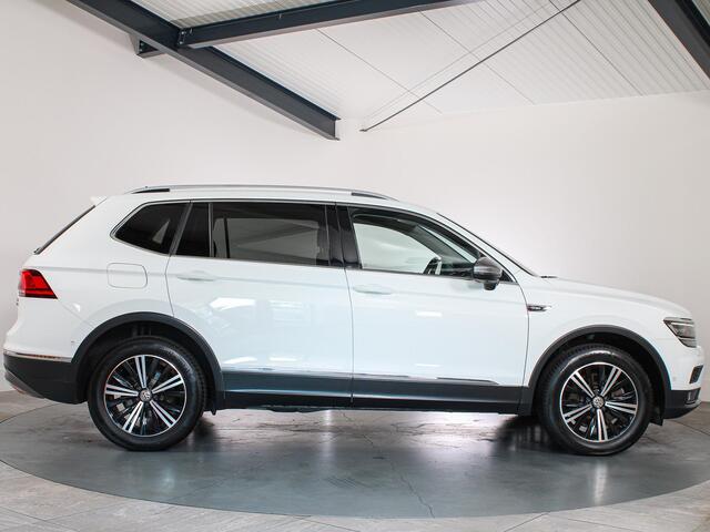 Volkswagen TIGUAN Allspace 2.0 TSI 4Motion Highline 7-Persoons Trekhaak, 360Camera, LED, Head-Up