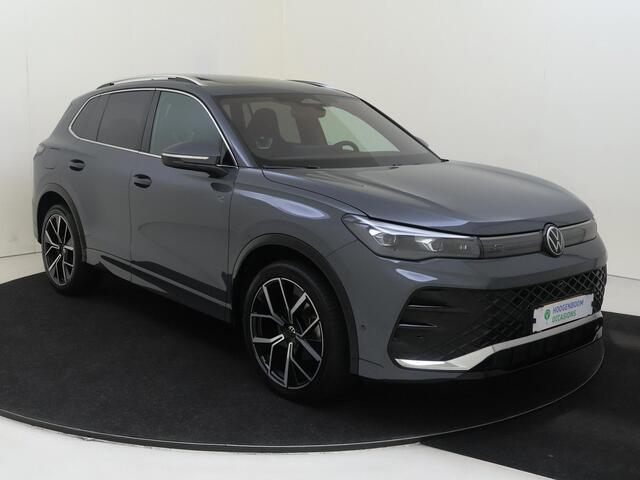 Volkswagen TIGUAN 1.5 eTSI R-Line Business | Panoramadak | Head-up display | 360 camera | Harman/Kardon | Keyless | Stoel- en stuurwielverwarming | Dodehoekdetectie | Navigatie |