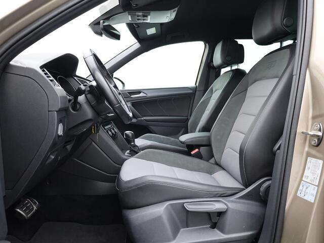 Volkswagen TIGUAN 1.4 TSI ACT Highline Business R | 3x R-Line | Camera | Trekhaak | Prijs Rijklaar!!