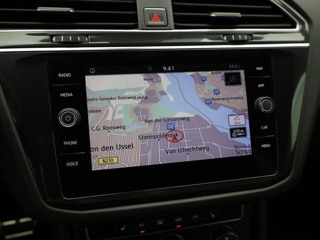 Volkswagen TIGUAN 1.4 TSI ACT Highline Business R | 3x R-Line | Camera | Trekhaak | Prijs Rijklaar!!