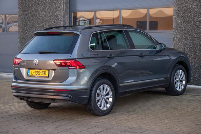 Volkswagen TIGUAN 1.4 TSI Comfortline Business | Trekhaak | Carplay | Climate | ACC | Bluetooth | Stuurbediening Navigatie | Camera | DAB | Garantie