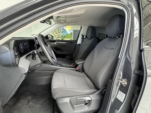 Volkswagen TIGUAN 1.5 eTSI | Navigatie | Camera | Stoelverwarming | Climate Control |