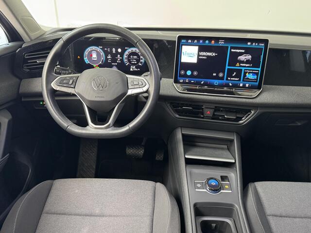 Volkswagen TIGUAN 1.5 eTSI | Navigatie | Camera | Stoelverwarming | Climate Control |