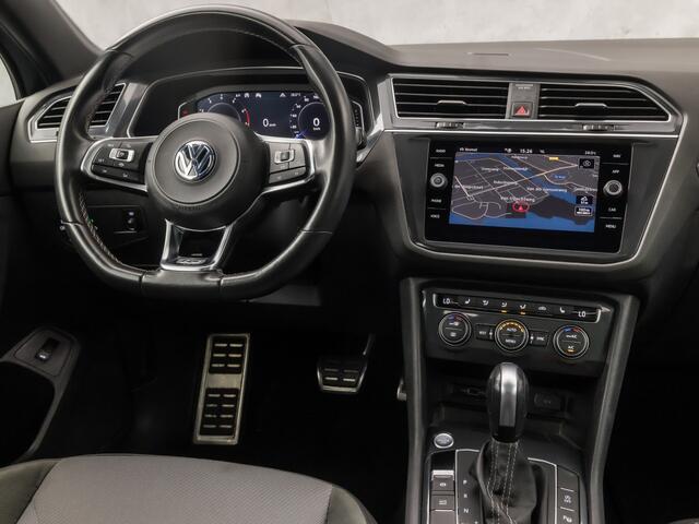 Volkswagen TIGUAN Allspace 2.0 TSI 4Motion R-Line 7 Persoons 190Pk Automaat (2X R-LINE, PANORAMADAK, VIRTUAL COCKPIT, 360 CAMERA, DRIVE MODE, KEYLESS, ADAPTIVE CRUISE, HEAD-UP DISPLAY, ELEK ACHTERKLEP, APPLE CARPLAY, NIEUWSTAAT)