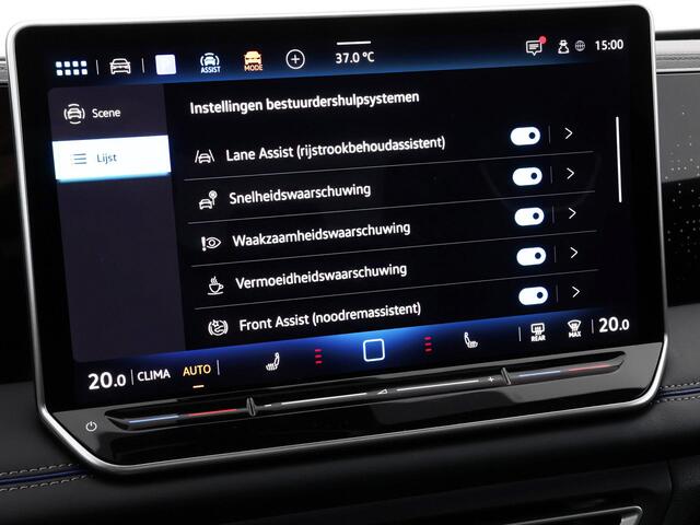 Volkswagen TIGUAN 1.5eTSI/150PK R-Line Blackstyle DSG · Panoramadak · Trekhaak · Apple/Android Car Play · Camera · Garantie t/m 30-09-2030 of 100000km.