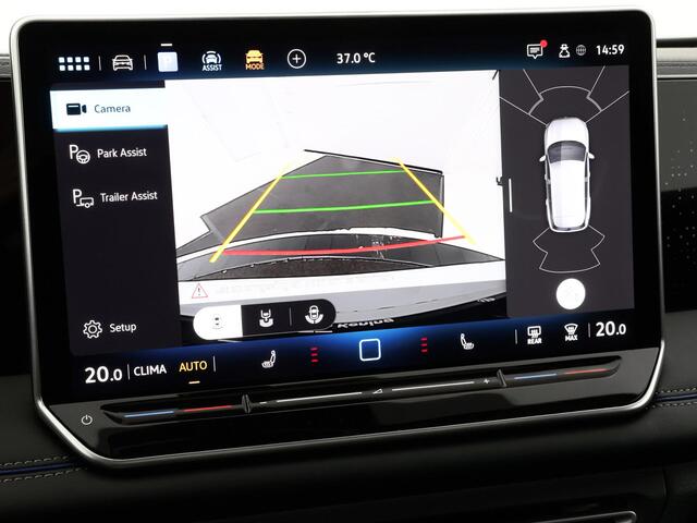 Volkswagen TIGUAN 1.5eTSI/150PK R-Line Blackstyle DSG · Panoramadak · Trekhaak · Apple/Android Car Play · Camera · Garantie t/m 30-09-2030 of 100000km.