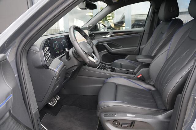 Volkswagen TIGUAN 1.5 eHybrid R-Line Edtion 272pk Panoramadak/Trekhaak/HarmanKardon