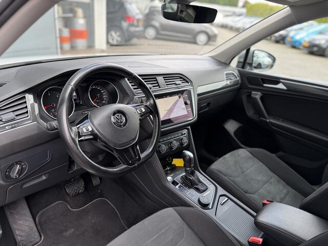 Volkswagen TIGUAN All Space BJR 2019 2.0 TDI 150 PK 4-MOTION Grijs Kenteken! AUTOMAAT | TREKHAAK | STOELVERWARMING | ADAPTIVE CRUISE | CLIMA | CARPLAY